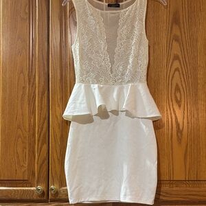 Solemio Cream Lace Peplum Mini Dress